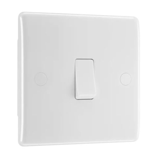 Picture of Single Light Switch, 2 Way - 800 Series White Moulded